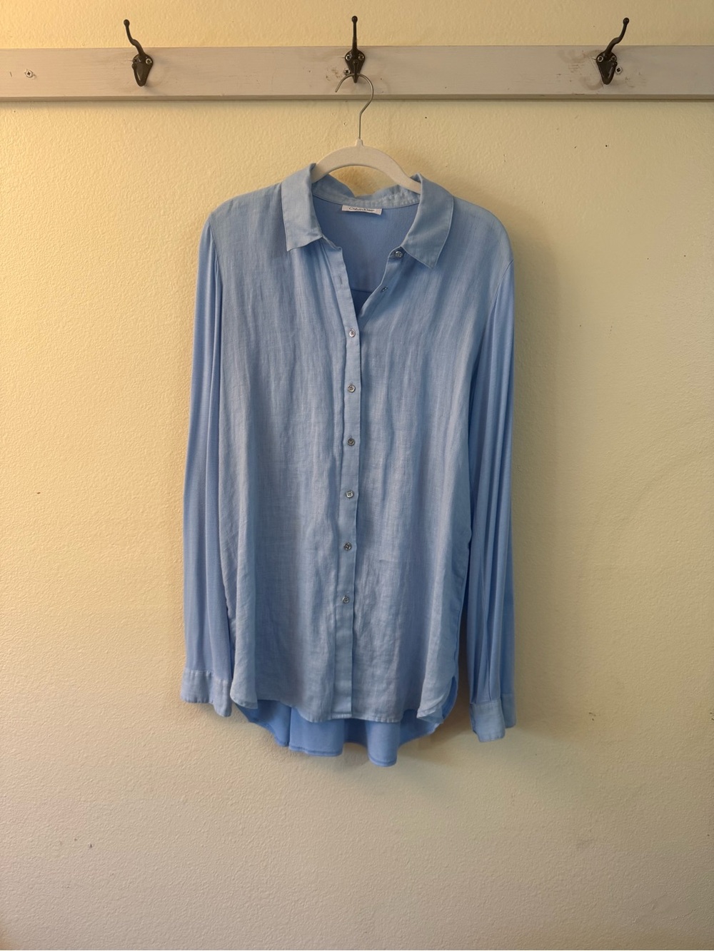 Calvin Klein Light Blue Men's Casual Button-Down Shirt